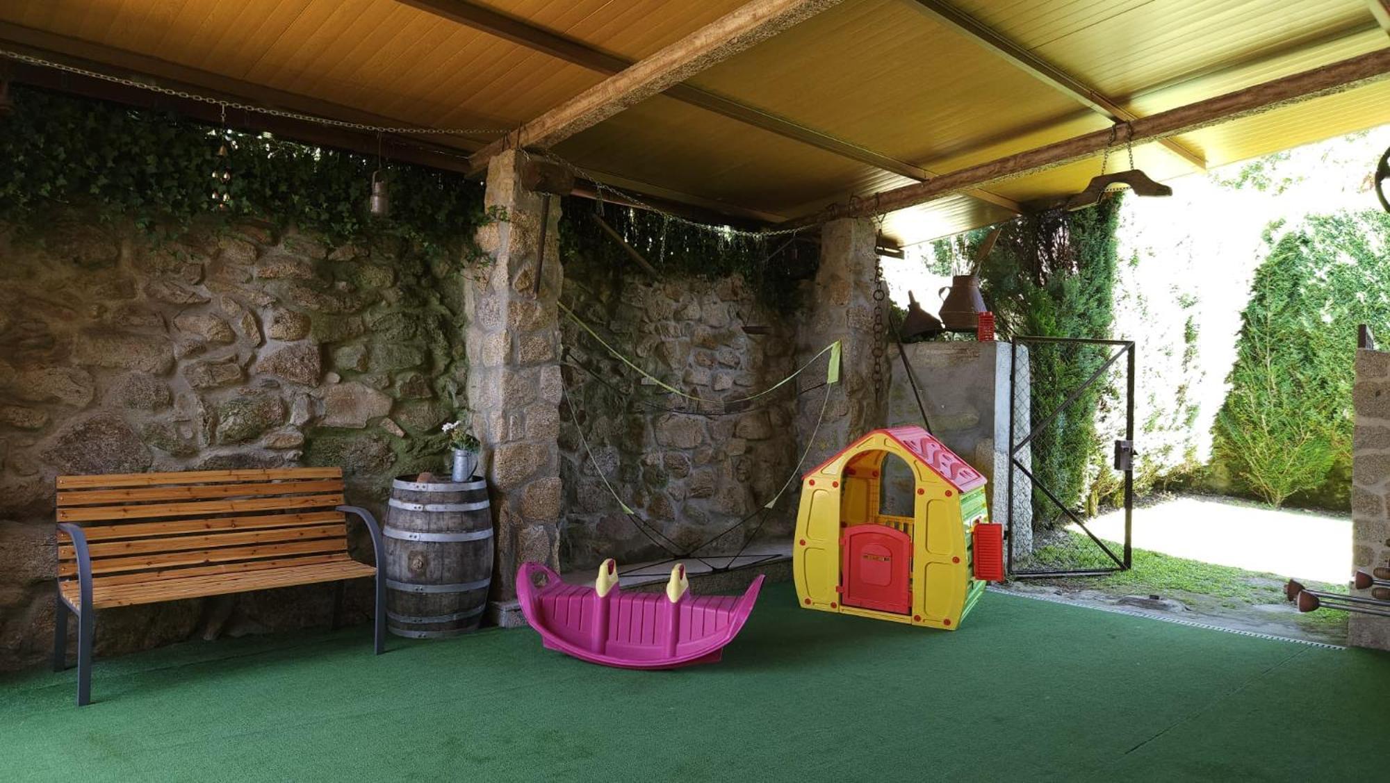 Casa Rural O Carballo Da Pedra La Caniza Екстер'єр фото